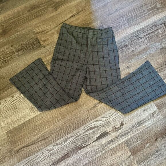 Wild Fable Gray Garnet Chevron Print High Waist Cropped Flared Pants Size Small - Picture 2 of 7